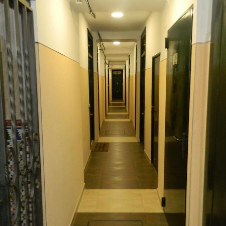 Centro / Ferrocarril 3 Apartment Мадрид Екстериор снимка
