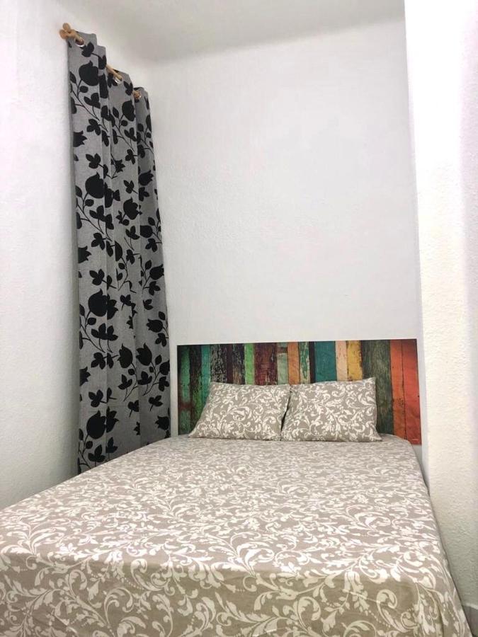 Centro / Ferrocarril 3 Apartment Мадрид Екстериор снимка